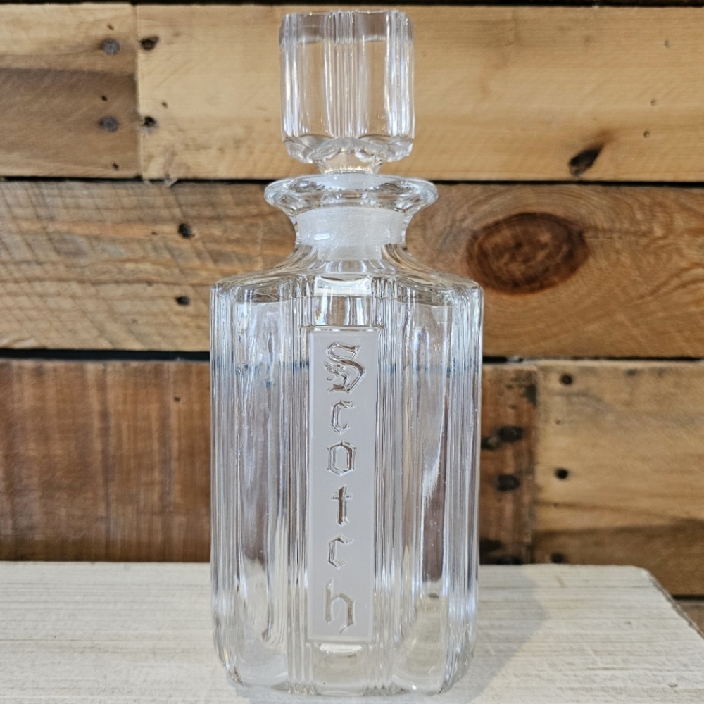 Vintage '30s-40s MCM Fostoria Sunray hand blown glass "Scotch" decanter
